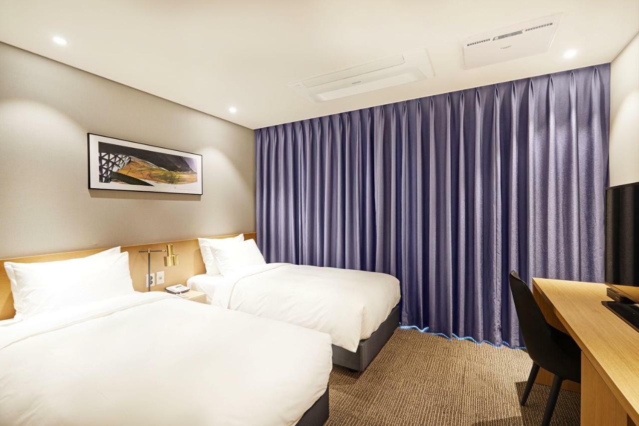 Lavi De Atlan Hotel Пусан Екстериор снимка