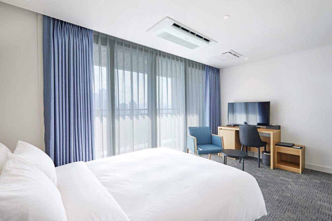 Lavi De Atlan Hotel Пусан Екстериор снимка